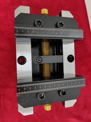 Zwaar snijdende handmatige kleminrichtingen 155 mm Cnc-freesinrichting