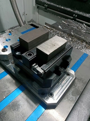 Staal 5-assige bankschroef 75 mm verwisselbare verticale molenbankschroef 75150D