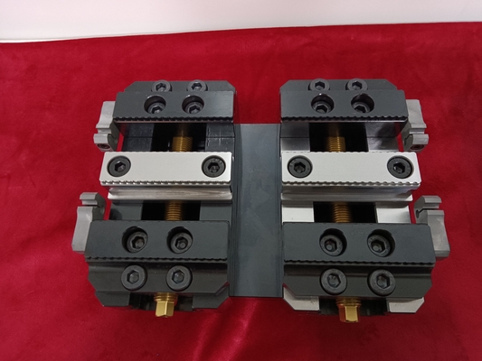 CNC horizontale molenbankschroef 0,02 mm 4-assige handmatige uitwisseling