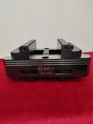 Compacte Multi Power Axis armaturen Gelegeerd staal 5e as zelfcentrerende bankschroef