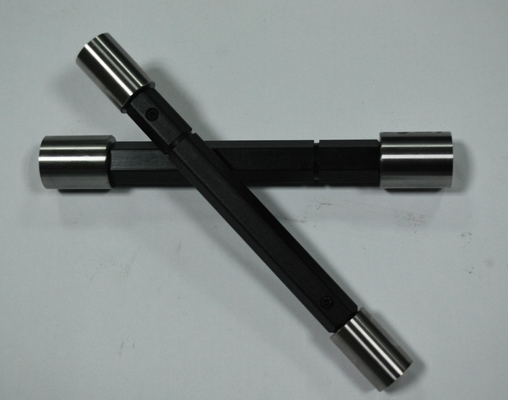 90 mm metaalstaal CNC die delen machinaal bewerken die Q345B Inspectiehulpmiddel zwart maken