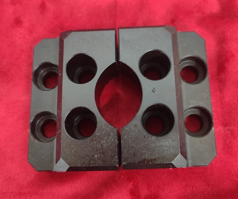 Verstelbare CNC Pull Studs Types Precisie Aangepaste Kaak Zwart