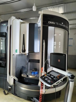 De hoge Bankschroef van Precistion zelf-Centerning en de Handinrichting die van 4hole voor 5axis Cnc door 96 reeksen werken