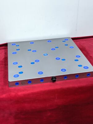 OEM 18KN Vergrendelingskracht 5 Assen CNC-kleminstallatie CNC-werkhoudingsinstallatie die de stabiliteit van het werkstuk en het vastklemmen in productielijnen biedt