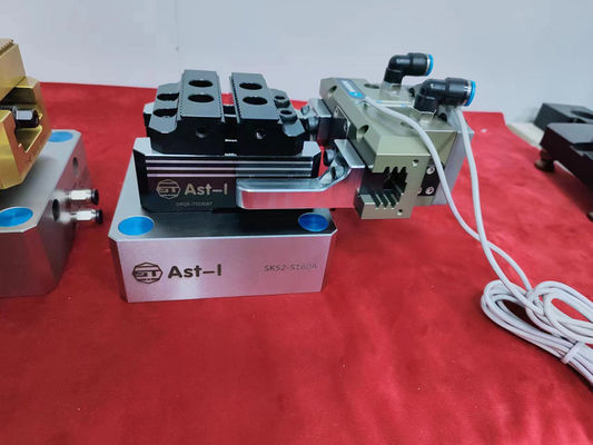 Harde Staal Pneumatische het Vastklemmen Pallet Op het absolute nulpunt 0.005mm Pneumatische Luchtbankschroef